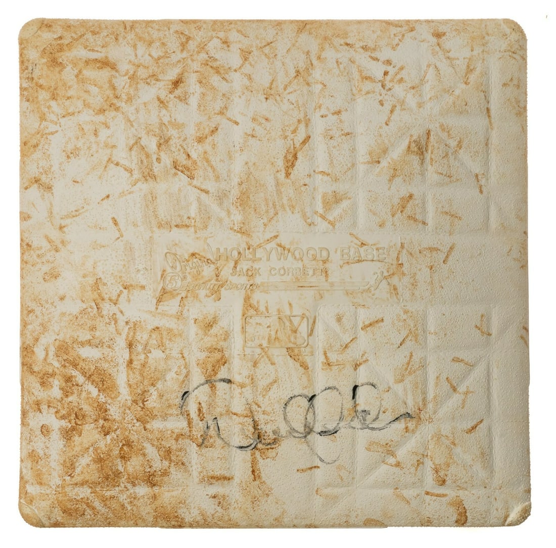 Derek Jeter Signed 2008 Game Used Second Base with COA: Derek Jeter Signed 2008 Game Used Second Base with COA This is an authentic Derek Jeter signed game-used second base from the MLB game between the New York Yankees and the Boston Red Sox on April 16, 