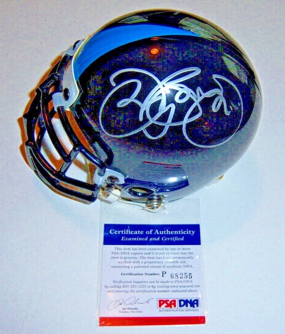 Philadelphia Soul Mini Helmet Autographed by Jon Bon Jovi and Ron Jaworski PSA DNA: Philadelphia Soul Mini Helmet Autographed by Jon Bon Jovi and Ron Jaworski PSA DNA This Philadelphia Soul mini helmet has been personally signed by team owners Jon Bon Jovi and Ron Jaworski. The helme