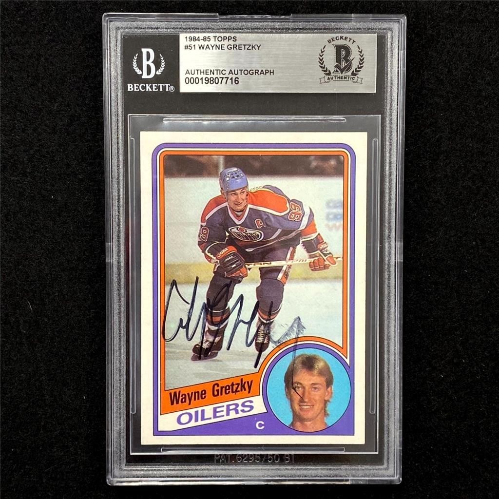 Wayne Gretzky 1984-85 Topps autographed Oilers card #51 Beckett BAS (1 of 4)