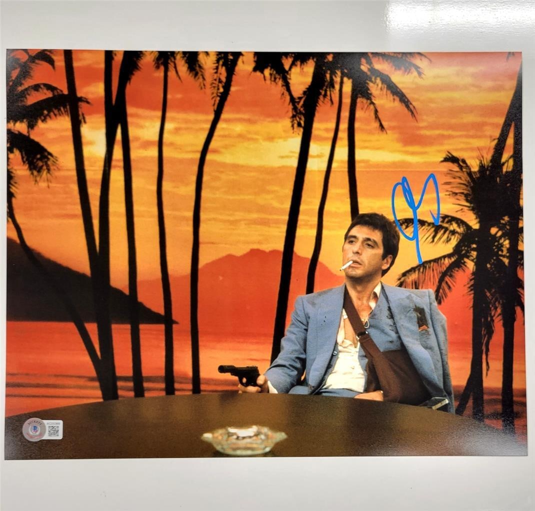 Al Pacino Signed Scarface 11x14 Photo Beckett Authenticated: Al Pacino Signed Scarface 11x14 Photo Beckett Authenticated This remarkable 11x14 photograph features a bold autograph from Al Pacino, one of cinema's most iconic figures, known for his role in the cl