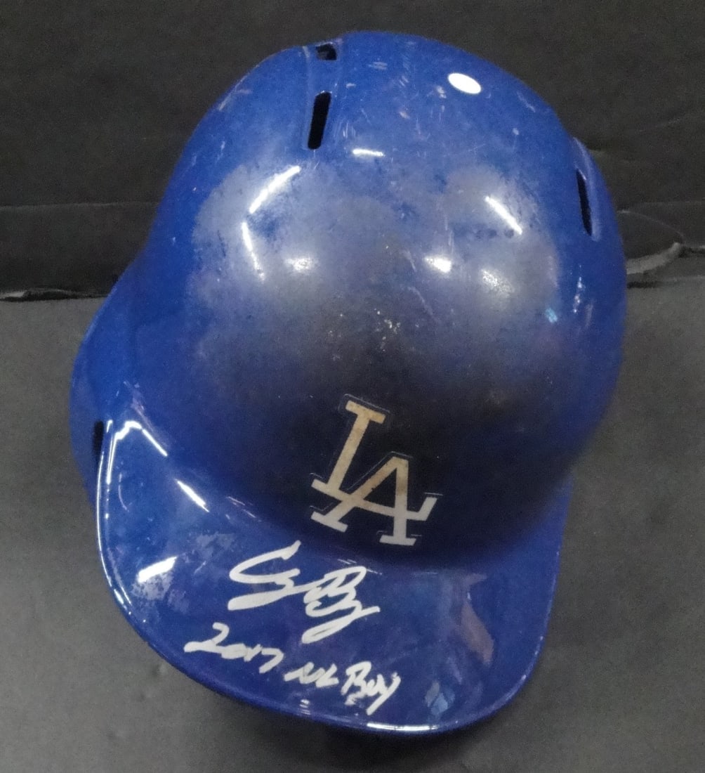 MLB Authentic Cody Bellinger signed Dodgers rookie helmet #61 (1 of 11)
