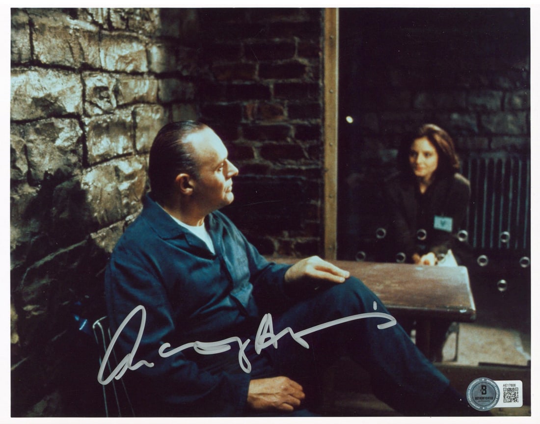 Anthony Hopkins Signed 8x10 Photo The Silence of the Lambs Beckett COA: Anthony Hopkins Signed 8x10 Photo The Silence of the Lambs Beckett COA This captivating 8x10 photograph features the iconic Anthony Hopkins, personally signed by the actor himself, renowned for his ro