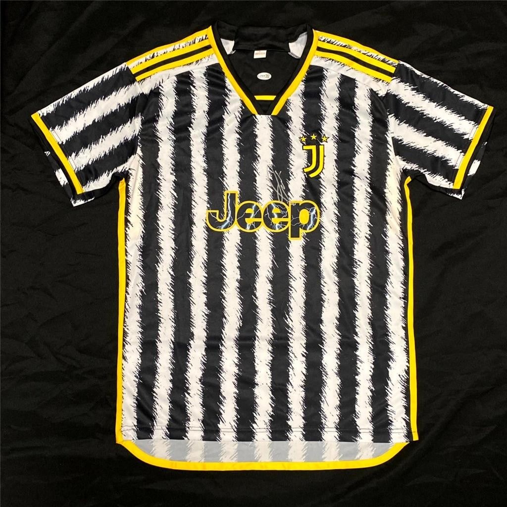 Signed Juventus Soccer Jersey Paul Pogba JSA: Signed Juventus Soccer Jersey Paul Pogba JSA This is an original Juventus soccer jersey signed by Paul Pogba. The autograph has been authenticated by James Spence Authentication (JSA). The jersey is p
