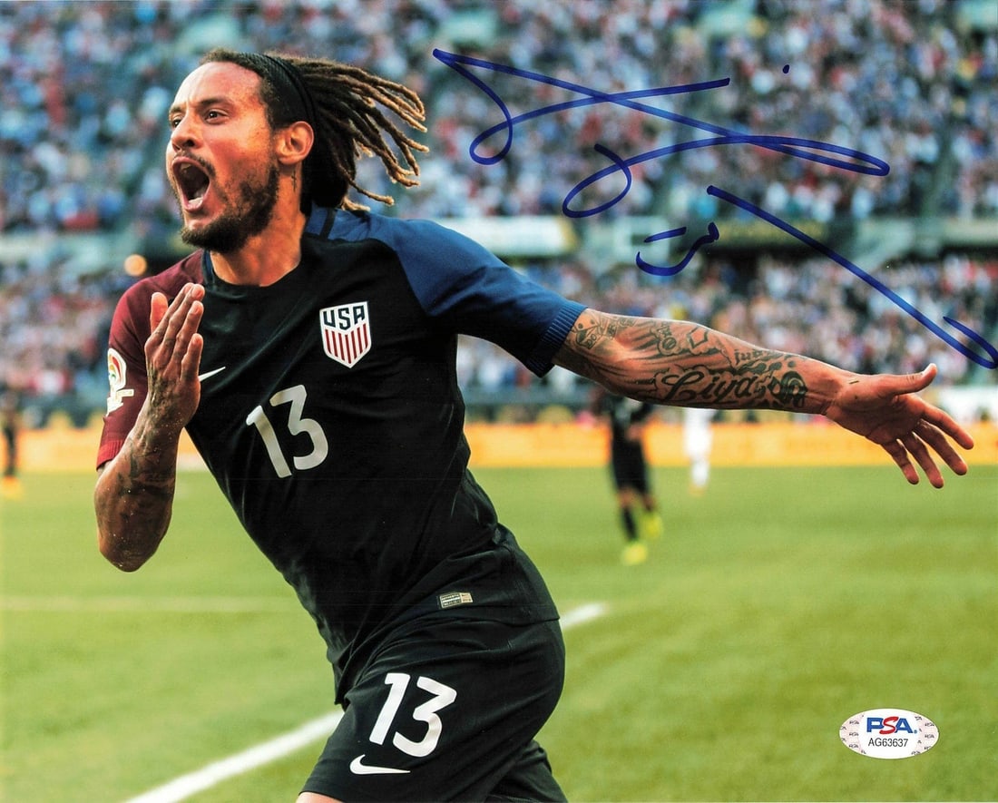 Jermaine Jones Autographed 8x10 Photo PSA/DNA Team USA Soccer: Jermaine Jones Autographed 8x10 Photo PSA/DNA Team USA Soccer This is an original 8x10 photograph signed by Jermaine Jones, a prominent player for Team USA. The autograph has been professionally authe