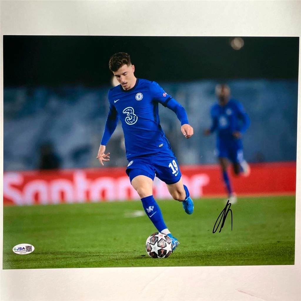 Chelsea FC 11x14 Photograph Signed by Kai Havertz JSA Authenticated: Chelsea FC 11x14 Photograph Signed by Kai Havertz JSA Authenticated This 11x14 photo features Chelsea FC player Kai Havertz and is hand-signed, with the autograph authenticated by James Spence Authent