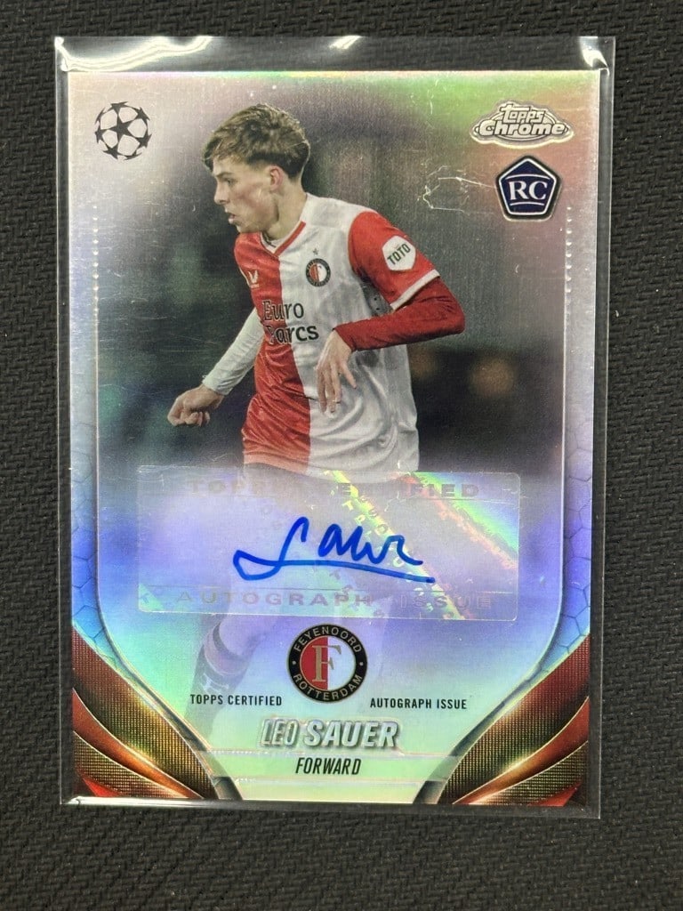 Leo Sauer 2023-24 Topps Chrome Refractor Autograph Soccer Card (1 of 2)