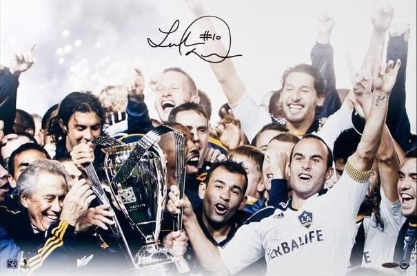 Landon Donovan Autographed 16x24 Photo Galaxy 2011 MLS Cup Champs (1 of 2)