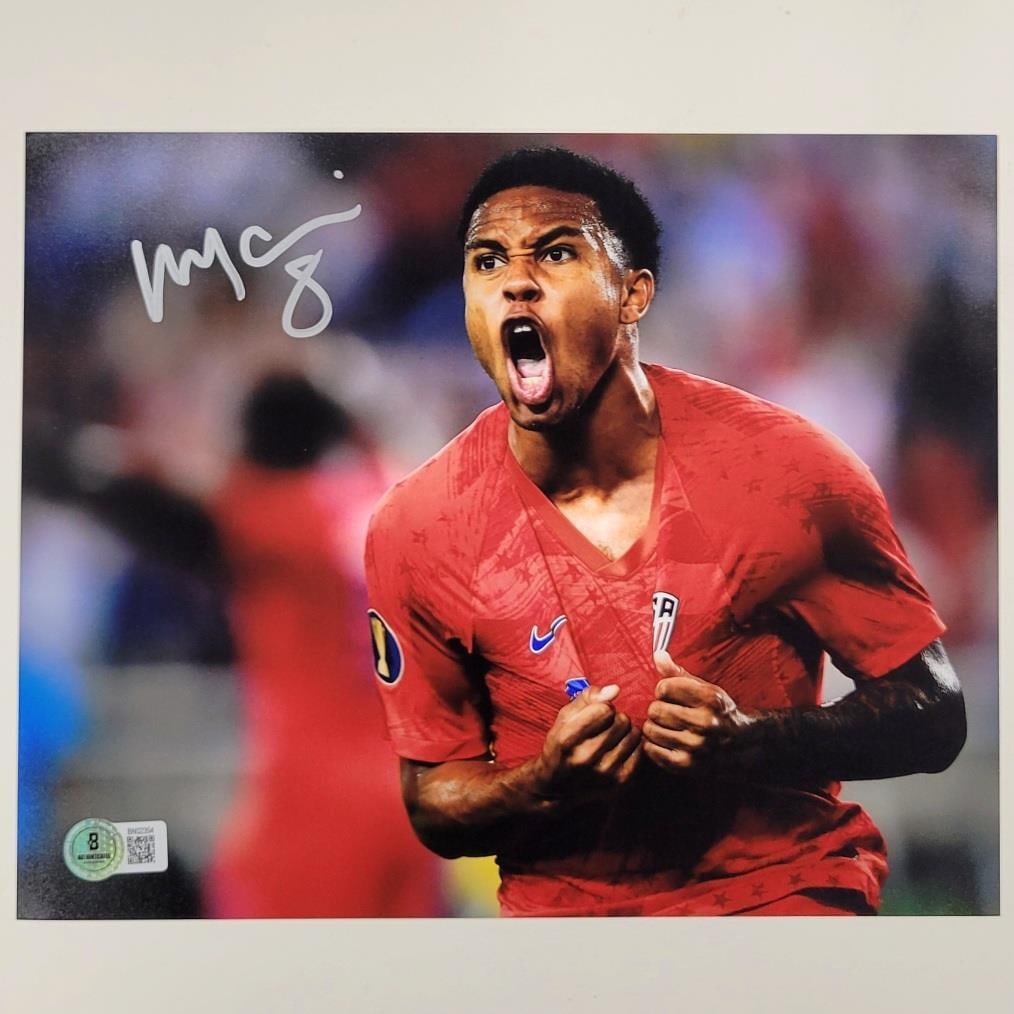 Weston McKennie Signed USMNT 8x10 Photo Beckett Authenticated (1 of 3)
