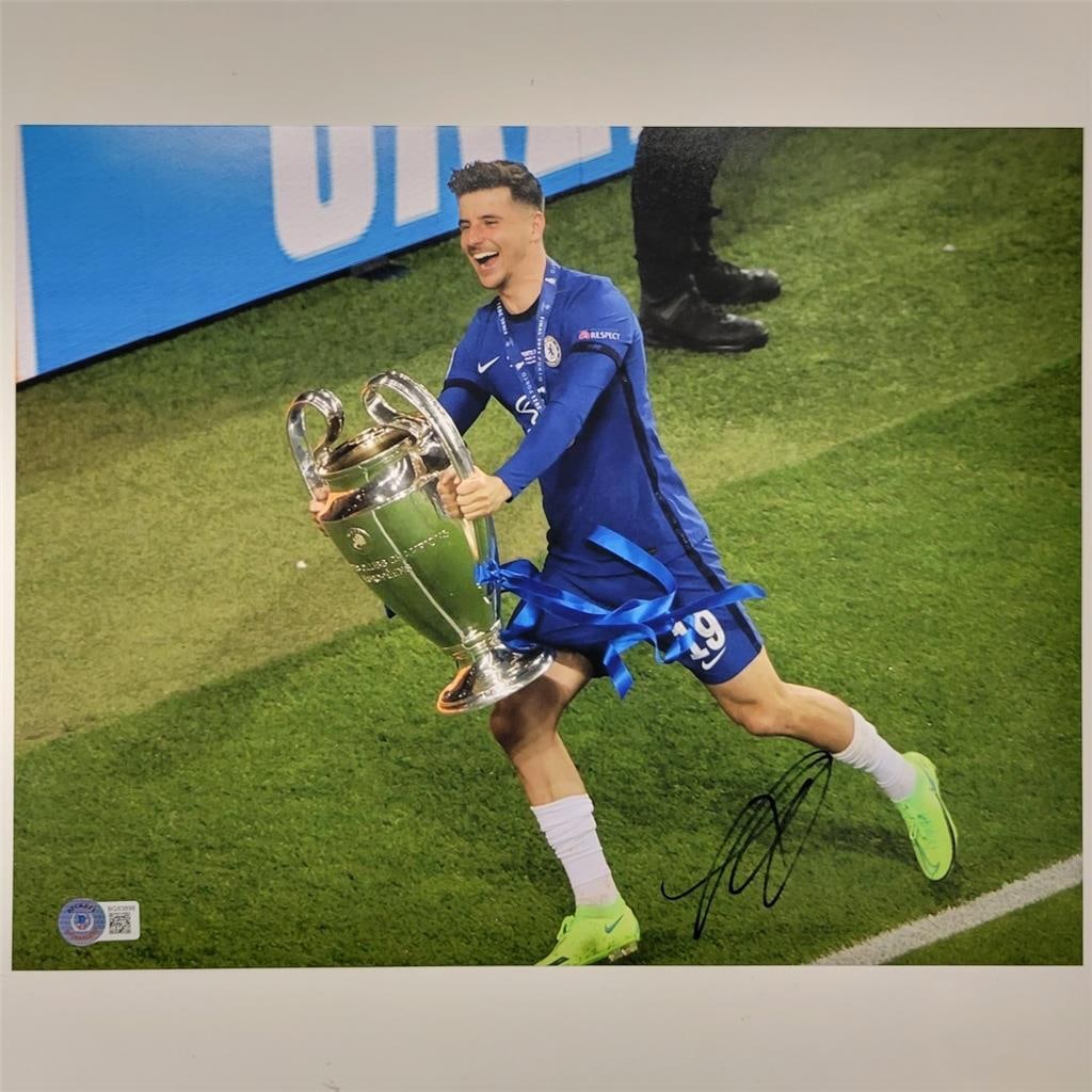 Mason Mount Chelsea FC 11x14 Signed Soccer Photo Beckett Authenticated (1 of 1)