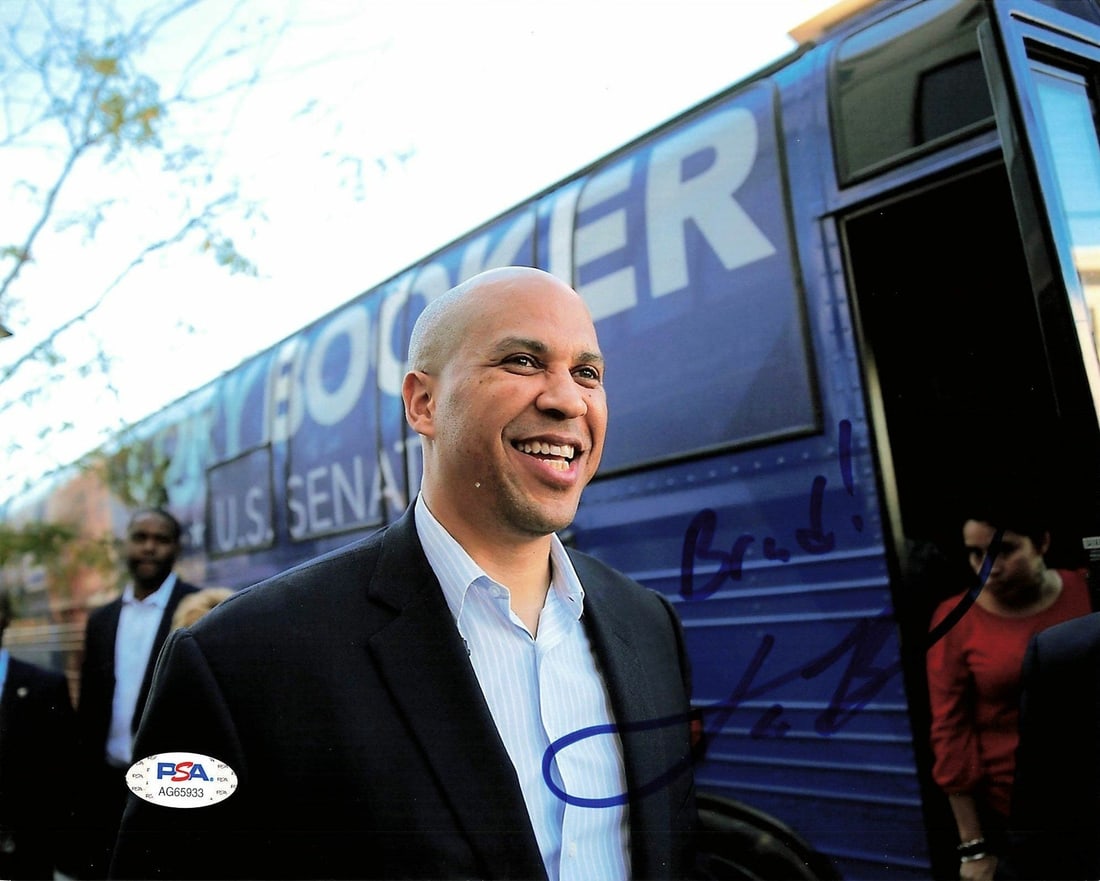 Cory Booker Autographed 8x10 Photo PSA/DNA Certified Political Memorabilia: Cory Booker Autographed 8x10 Photo PSA/DNA Certified Political Memorabilia This is a professionally printed 8x10 photograph signed by Cory Booker. The autograph has been authenticated by PSA/DNA, ensu