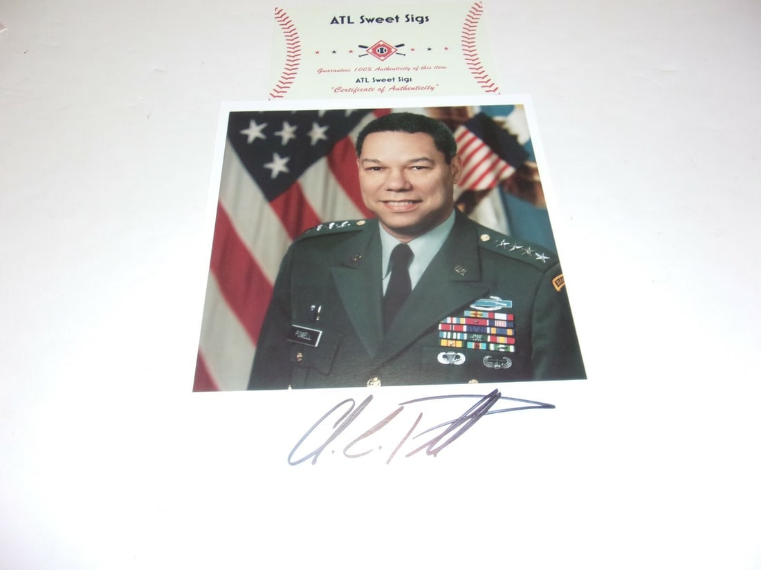 Signed 8x10 Photograph of General Colin Powell as Chief of Staff (1 of 1)