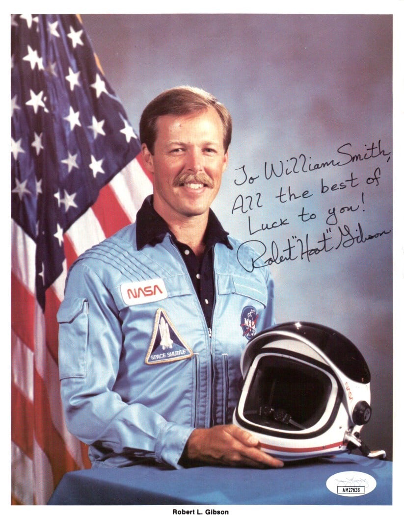 Robert Hoot Gibson NASA Astronaut Signed 8X10 Photo JSA Authenticated: Robert Hoot Gibson NASA Astronaut Signed 8X10 Photo JSA Authenticated This is an original 8x10 photograph autographed by NASA astronaut Robert "Hoot" Gibson. The signature is authenticated by James Sp