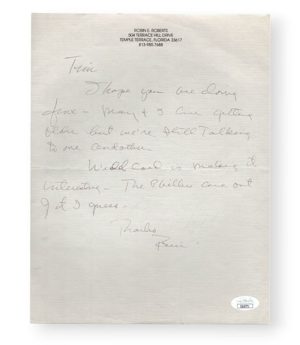 Robin Roberts Autographed Handwritten Letter Phillies JSA Certified: Robin Roberts Autographed Handwritten Letter Phillies JSA Certified This is an original handwritten letter autographed by Robin Roberts, a Hall of Famer from the Philadelphia Phillies. The letter come