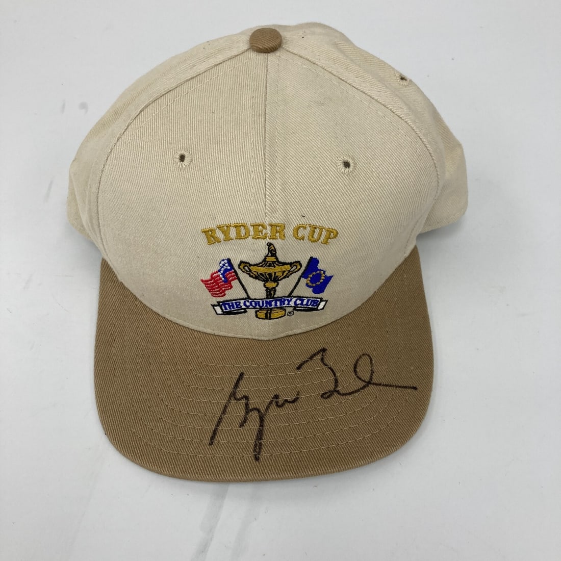 George W. Bush Signed Ryder Cup Golf Hat with JSA COA: George W. Bush Signed Ryder Cup Golf Hat with JSA COA This Ryder Cup golf hat features the authentic signature of President George W. Bush, adding a unique collectible value for golf enthusiasts and p