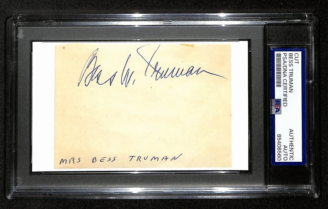 Bess Truman Autographed Cut 3x5 Index Card PSA/DNA: Bess Truman Autographed Cut 3x5 Index Card PSA/DNA This offering features a Bess Truman signed cut on a 3x5 index card, celebrating the legacy of the 1st Lady of the United States. The item is authent