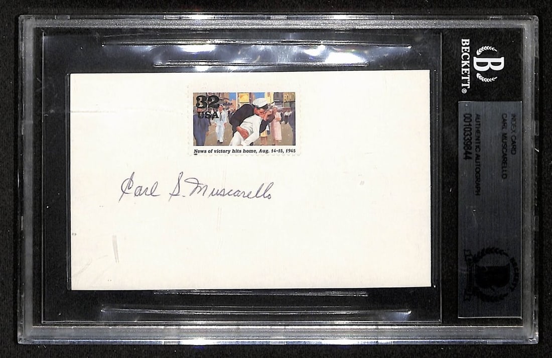 Carl Muscarello Signed WWII Times Square Sailor Kiss Index Card BAS Authenticated: Carl Muscarello Signed WWII Times Square Sailor Kiss Index Card BAS Authenticated This offering features a Carl Muscarello signed 3x5 index card commemorating the iconic WWII Times Square Sailor Kiss.