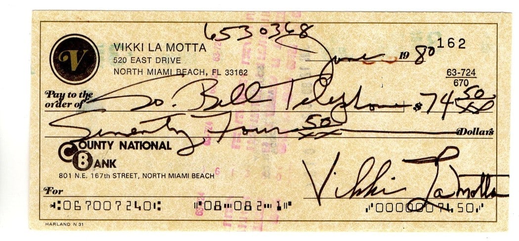 Autographed Bank Check by Vikki LaMotta JSA Authenticated 1980: Autographed Bank Check by Vikki LaMotta JSA Authenticated 1980 This is an original bank check signed by Vikki LaMotta, renowned model and figure from 1980. The check has been authenticated by James Sp