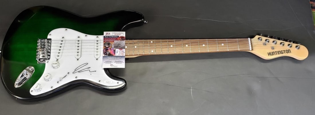 Kaya Stewart Hand Signed Autographed Guitar JSA Certified Pop Sensation: Kaya Stewart Hand Signed Autographed Guitar JSA Certified Pop Sensation This is an authentic Kaya Stewart autographed guitar, a must-have for any fan of this sexy pop sensation. The guitar comes with 