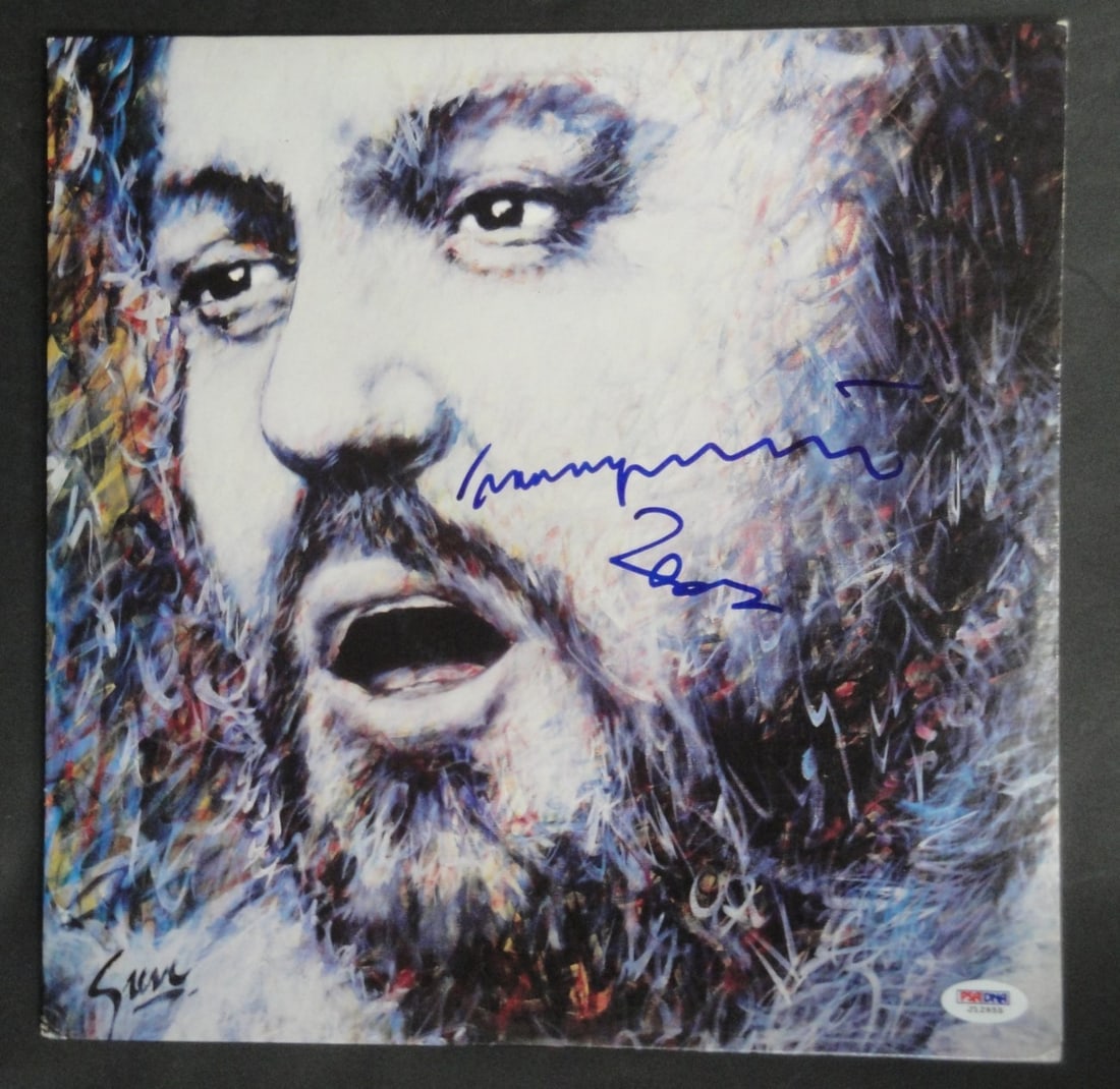 Luciano Pavarotti PSA DNA Autographed Verismo Arias Album Cover: Luciano Pavarotti PSA DNA Autographed Verismo Arias Album Cover This is an original Verismo Arias album cover autographed by Pavarotti. The signature has been authenticated by Professional Sports (PSA