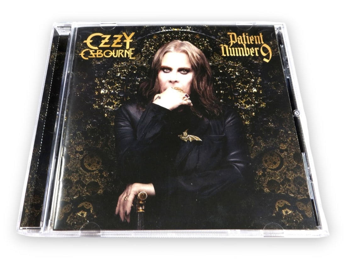 Patient Number 9 CD with Ozzy Osbourne Signature JSA Authenticated: Patient Number 9 CD with Ozzy Osbourne Signature JSA Authenticated This is an original CD and booklet for "Patient Number 9" signed by Ozzy Osbourne. The autograph has been authenticated by James Spen