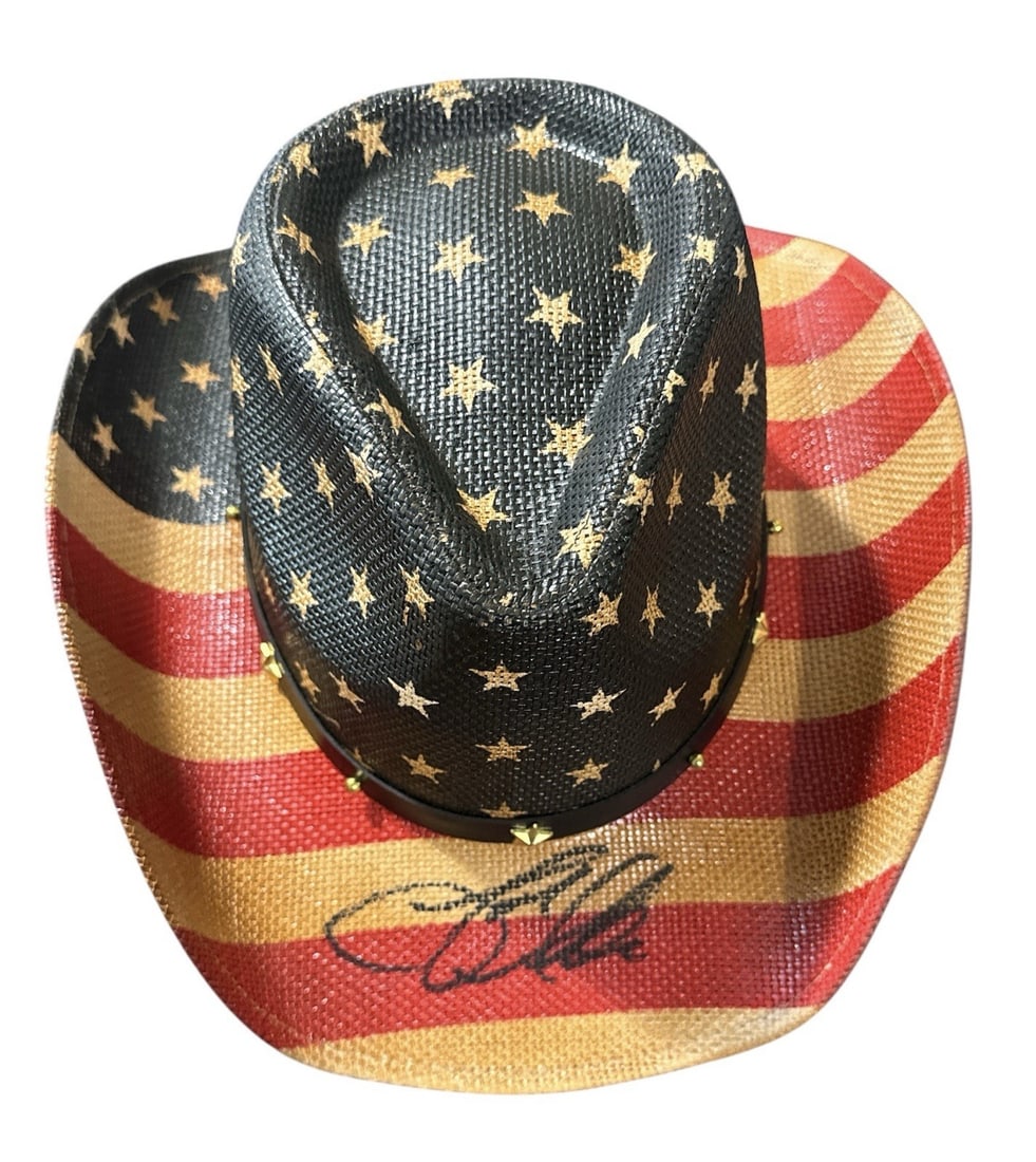 Jason Aldean signed patriotic cowboy hat Beckett COA: Jason Aldean signed patriotic cowboy hat Beckett COA This pre-owned cowboy hat features a patriotic American flag design and is personally signed by Jason Aldean. The autograph comes authenticated by 