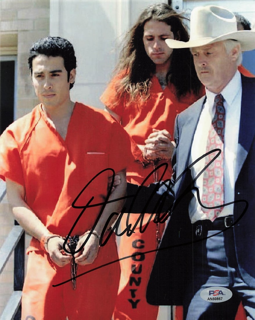 David Thibodeau Autographed 8x10 Photo PSA/DNA Certified Music Memorabilia: David Thibodeau Autographed 8x10 Photo PSA/DNA Certified Music Memorabilia This is a professionally printed 8x10 photograph autographed by musician David Thibodeau. The autograph has been authenticate
