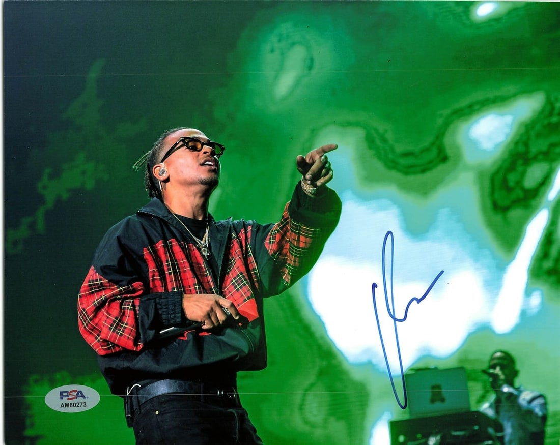 Ozuna autographed PSA DNA 8x10 photograph: Ozuna autographed PSA DNA 8x10 photograph This professionally printed 8x10 photograph features the autograph of Ozuna, the renowned rapper. The signature has been authenticated by PSA/DNA, ensuring it