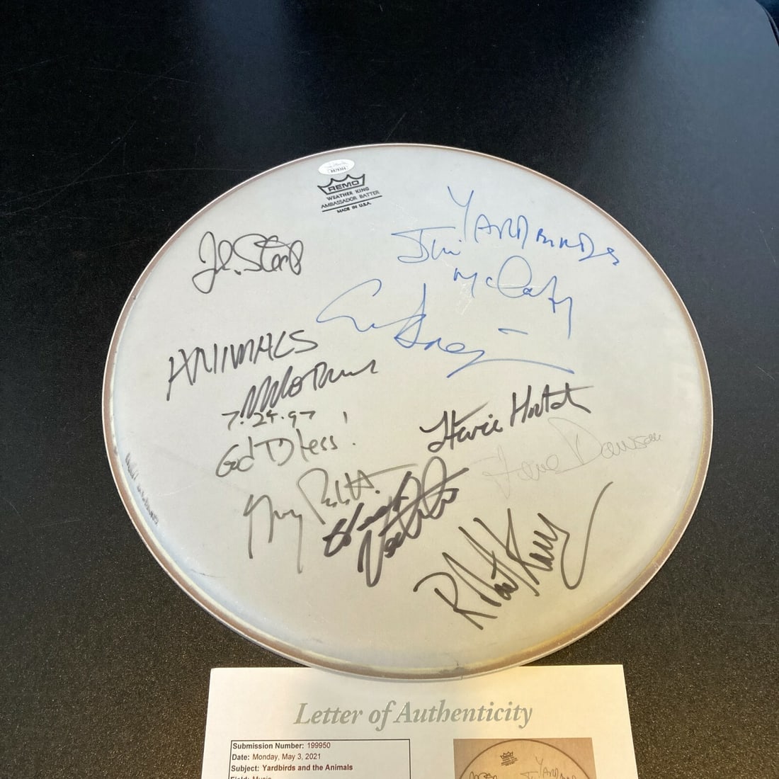 The Yardbirds The Animals Signed Drumhead 9 Autographs JSA COA: The Yardbirds The Animals Signed Drumhead 9 Autographs JSA COA This collectible drumhead features the signatures of nine members from the iconic bands The Yardbirds and The Animals. It comes with a fu