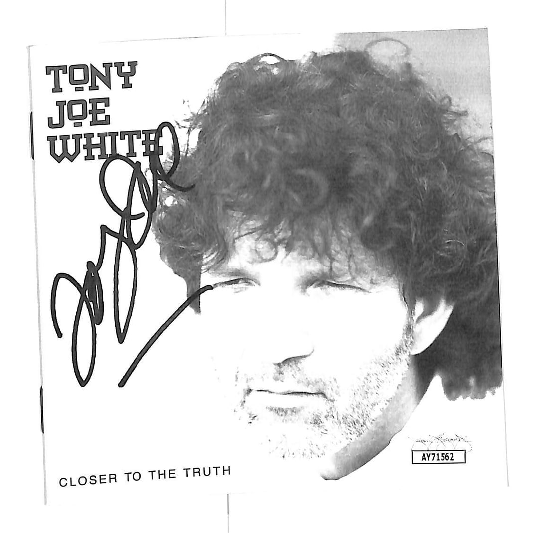 Tony Joe White Signed CD Cover Closer To The Truth JSA Authenticated: Tony Joe White Signed CD Cover Closer To The Truth JSA Authenticated This is an original CD cover of 'Closer To The Truth' autographed by the legendary Tony Joe White. The signature is authenticated b