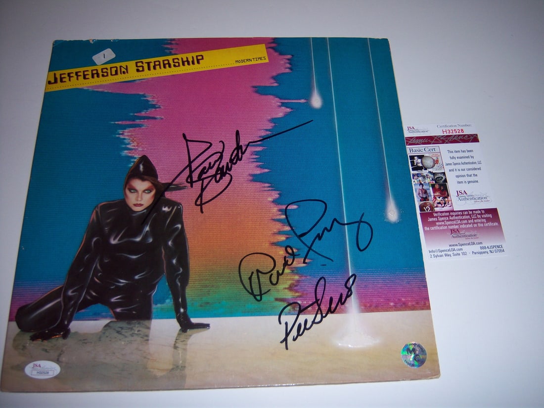 Modern Times LP Album Signed by Three Jefferson Members JSA COA (1 of 2)