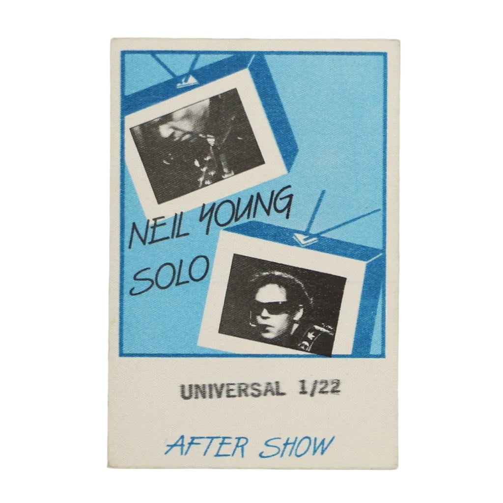 Vintage 1983 Neil Young Solo Concert Backstage Pass: Vintage 1983 Neil Young Solo Concert Backstage Pass This is an authentic 1983 Neil Young Solo backstage pass from the original tour. The pass is a genuine vintage collectible with its original unpeele