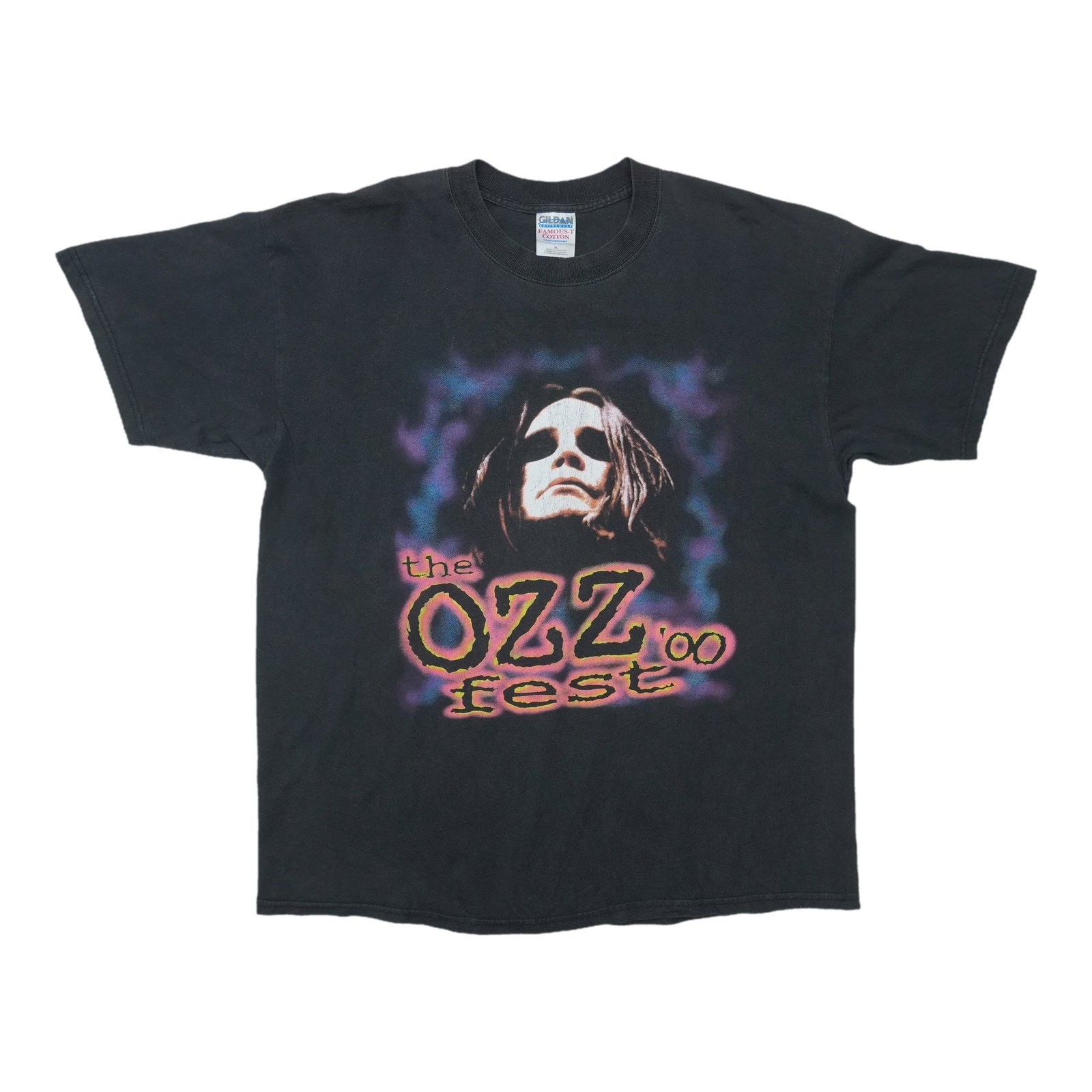 Vintage 2000 Ozzfest Black Cotton Tee XL: Vintage 2000 Ozzfest Black Cotton Tee XL This is an original vintage 2000 Ozzfest Tour Shirt, not a modern reproduction. The shirt is made from 100% cotton and features a classic black color. It is in