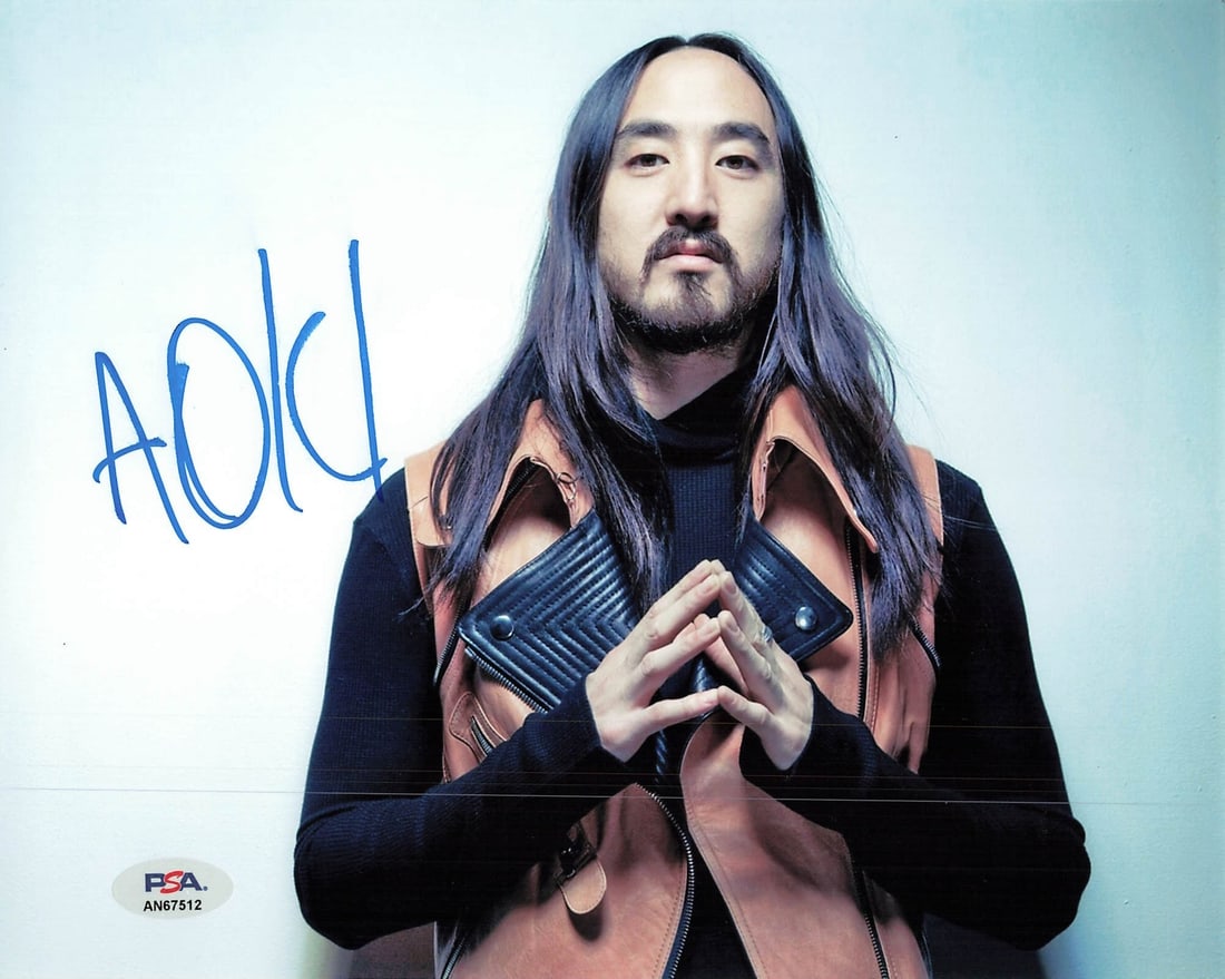 Steve Aoki PSA/DNA Authenticated 8x10 Signed Photograph (1 of 1)