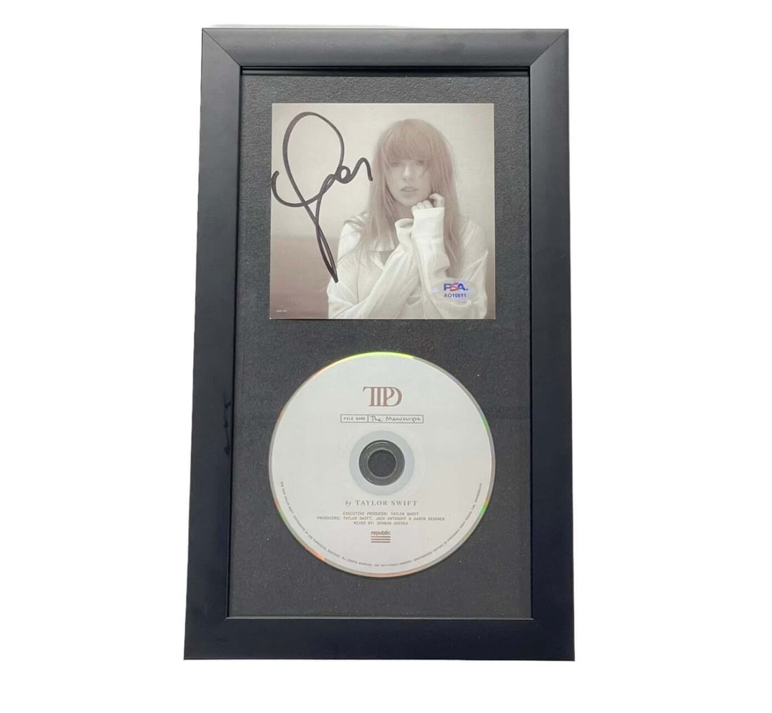 Framed Taylor Swift autograph PSA DNA TTPD CD cover (1 of 3)