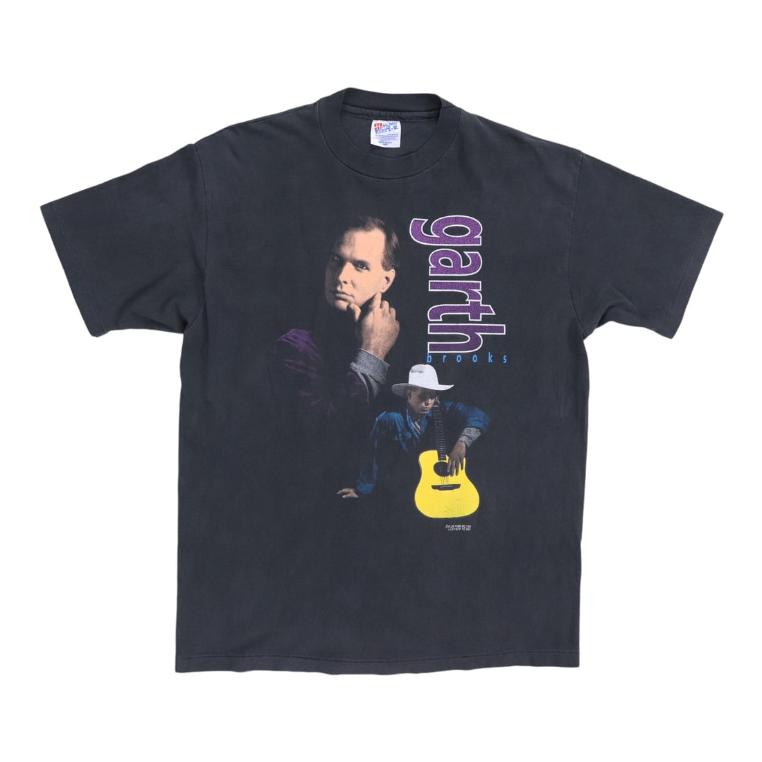 Vintage 1992 Black Garth Brooks Graphic Concert Shirt 100 Percent Cotton (1 of 6)