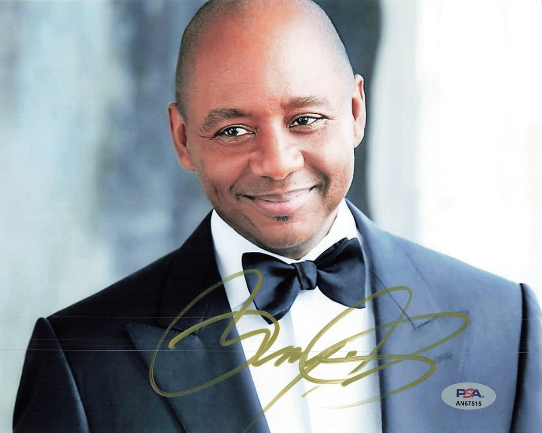 Branford Marsalis Signed 8x10 Photo PSA/DNA Authentic Music Collectible: Branford Marsalis Signed 8x10 Photo PSA/DNA Authentic Music Collectible This is an original 8x10 photograph of the renowned musician Branford Marsalis, featuring his authentic signature. The autograph