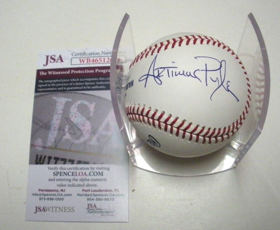 Artimus Pyle Signed Drumhead With JSA COA Lynyrd Skynyrd Memorabilia: Artimus Pyle Signed Drumhead With JSA COA Lynyrd Skynyrd Memorabilia This is an original item signed by Artimus Pyle of Lynyrd Skynyrd, associated with "Sweet Home Alabama" and the Rock and Roll Hall 