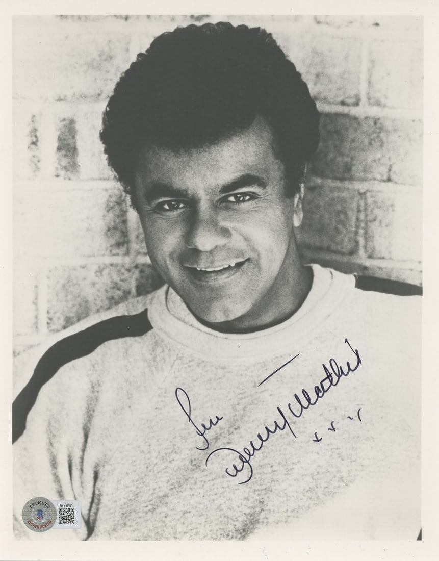 Johnny Mathis Signed 8x10 Photo BAS Authenticated Autograph (1 of 3)