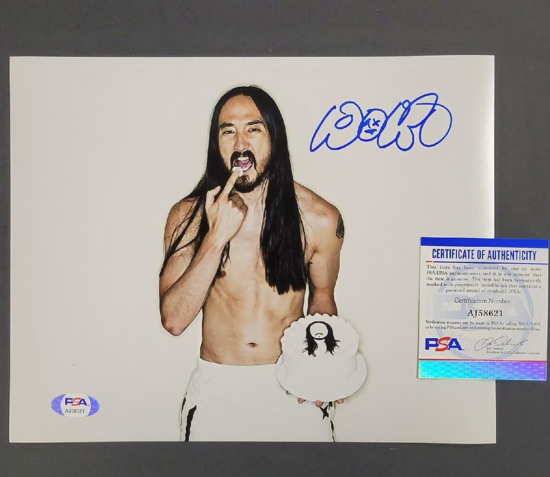 Steve Aoki Autographed 8x10 Photograph Cake Face PSA DNA Authenticated (1 of 1)