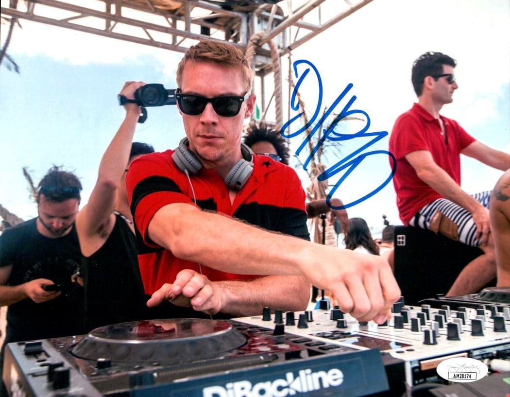 Diplo Autographed 8X10 Photo JSA Authenticated Stage Performance (1 of 2)