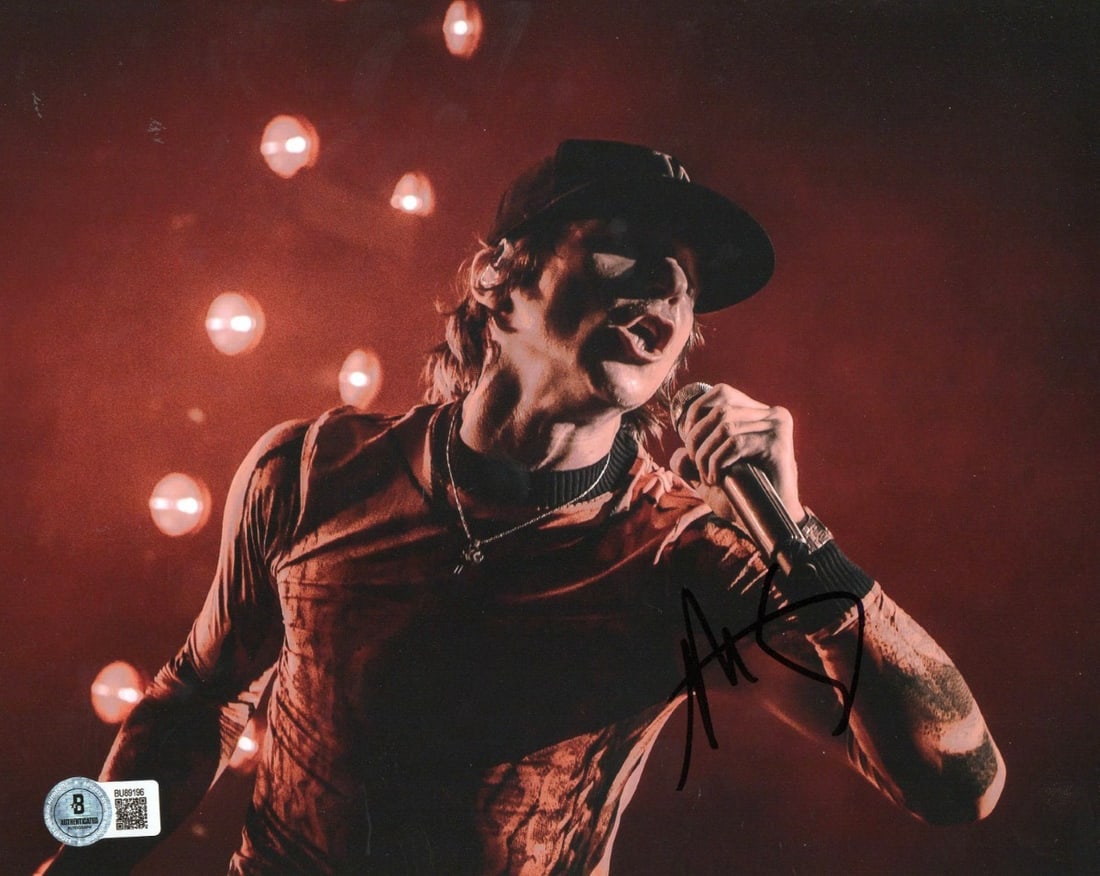 Matt Shultz Autographed 8X10 Photo Cage the Elephant Beckett Authenticated (1 of 2)