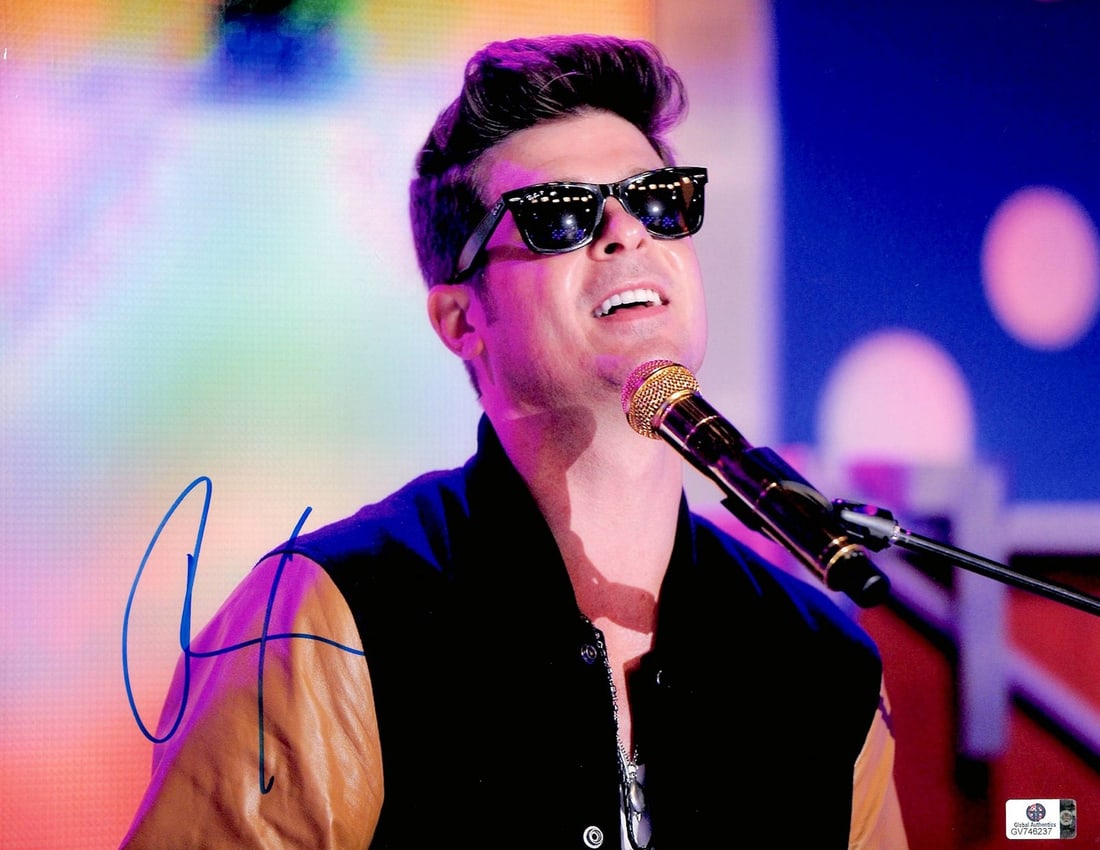 Robin Thicke Autographed 11X14 Photo Authenticated by Global Authentics (1 of 2)