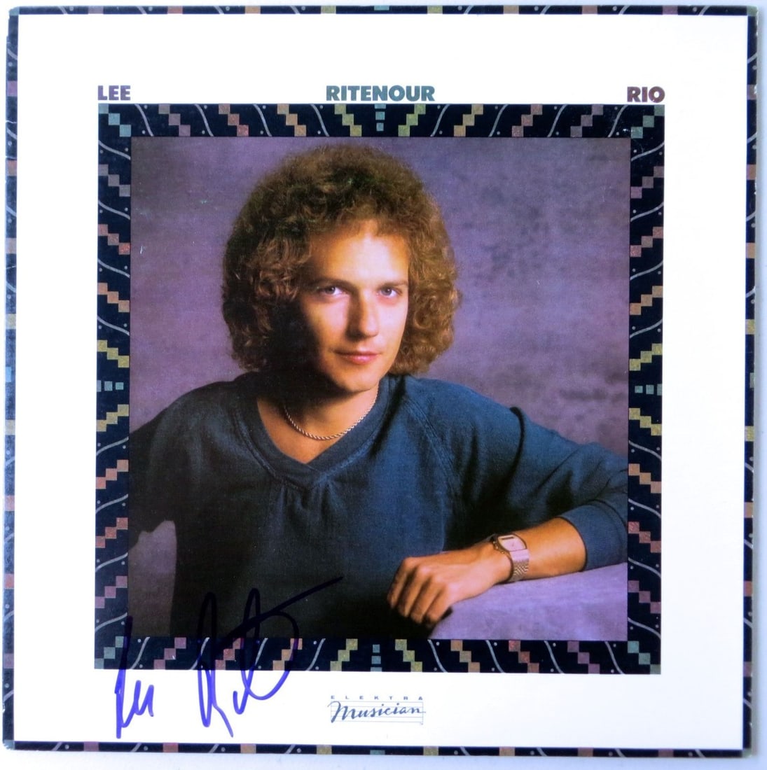 Lee Ritenour Signed Album Cover JSA Authenticated Music Collectible (1 of 4)