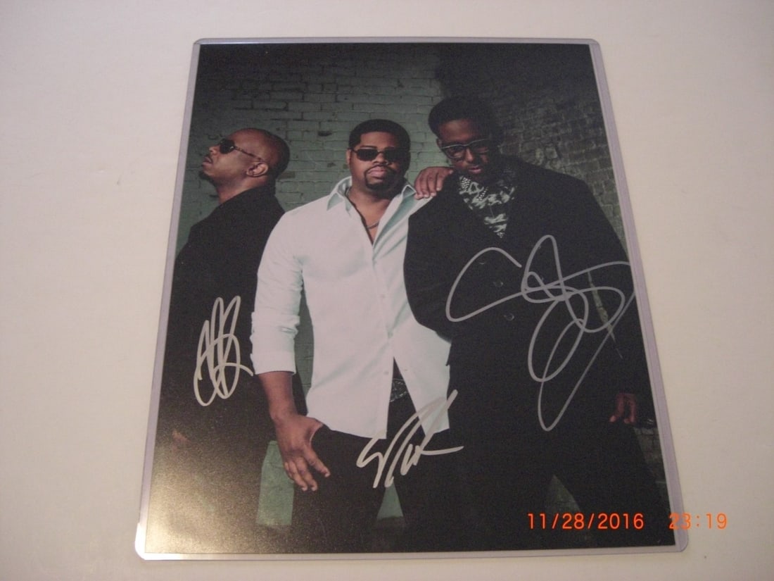 Boyz II Men Signed 11x14 Photo With Three Autographs (1 of 1)