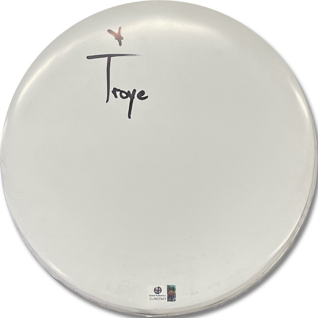 Troye Sivan Signed 10 Drumhead with Global Authentics Certificate: Troye Sivan Signed 10 Drumhead with Global Authentics Certificate This is an original 10" drumhead signed by acclaimed singer-songwriter and actor Troye Sivan. The drumhead comes with authentication f