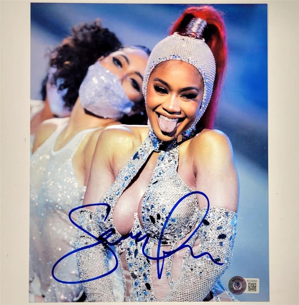 Saweetie Autographed 8x10 Photograph With Beckett Authentication Hologram: Saweetie Autographed 8x10 Photograph With Beckett Authentication Hologram This is an original 8x10 photograph signed by rapper Saweetie. The autograph has been authenticated by Beckett and the item is