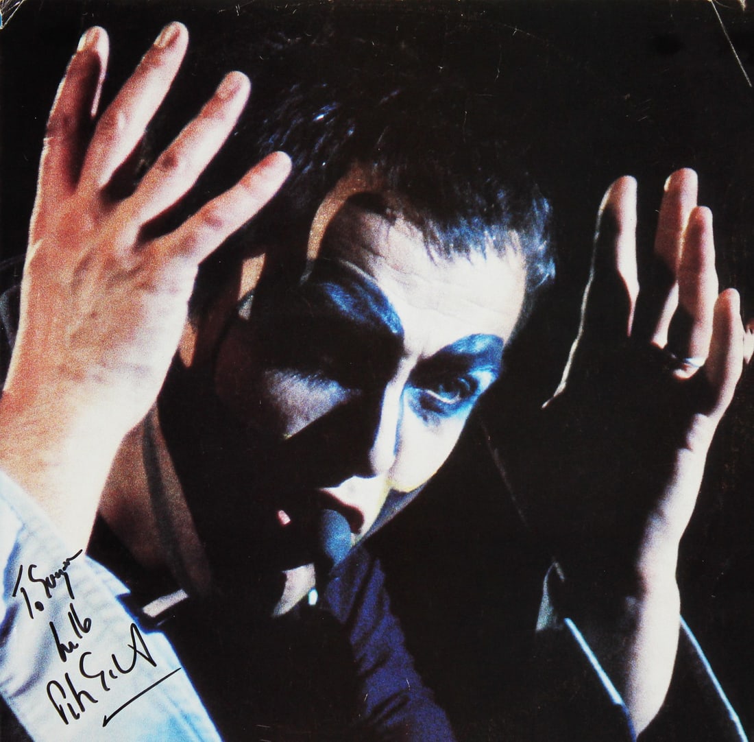 Beckett authenticated Peter Gabriel signed album sleeve (1 of 7)