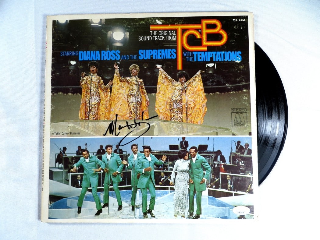 Mary Wilson Signed Record Album Cover The Supremes JSA Authenticated: Mary Wilson Signed Record Album Cover The Supremes JSA Authenticated This is an original autographed record album cover by Mary Wilson, a celebrated member of The Supremes. The album cover comes with 