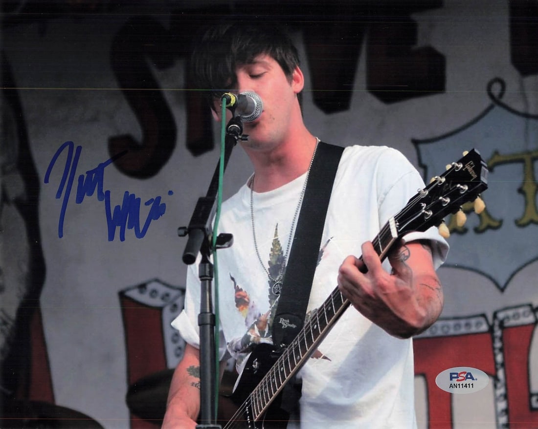 Nathan Williams Wavves Signed 8x10 Photo PSA/DNA Certified: Nathan Williams Wavves Signed 8x10 Photo PSA/DNA Certified This is an original 8x10 photograph featuring Nathan Williams, a member of the band Wavves. The photograph is autographed by Williams, and th
