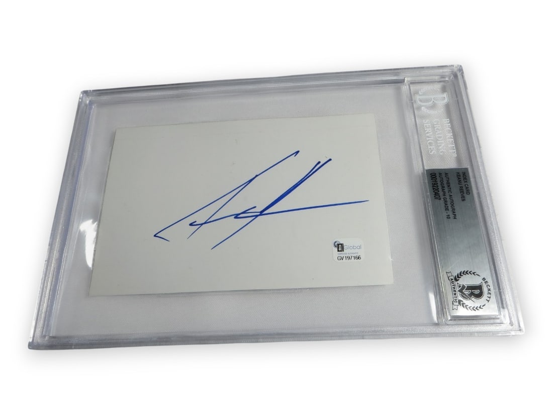 Keanu Reeves Autographed Index Card Beckett Authenticated BAS Slab: Keanu Reeves Autographed Index Card Beckett Authenticated BAS Slab This index card is personally signed by Keanu Reeves and has been professionally authenticated and encapsulated by Beckett Authentica